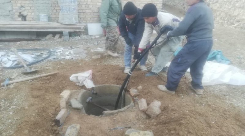 انسداد 5 حلقه چاه غیرمجاز در روستای چناران شهرستان دماوند