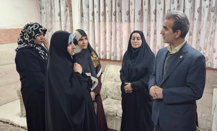 ⁨بازدید معاون امور زنان و خانواده رئیس جمهور از پایگاه اورژانس اجتماعی شهدای دولت آباد شهر ری 