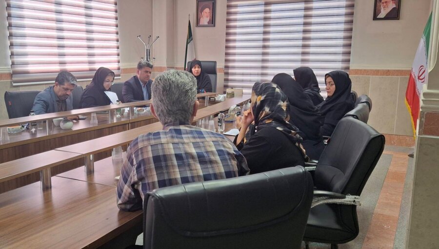 شهرری | دیدار چهره به چهره مدیر و معاونین بهزیستی و مسئولین محلی روستای غنی آباد با جامعه هدف شهرری | دیدار چهره به چهره مدیر و معاونین بهزیستی و مسئولین محلی روستای غنی آباد با جامعه هدف