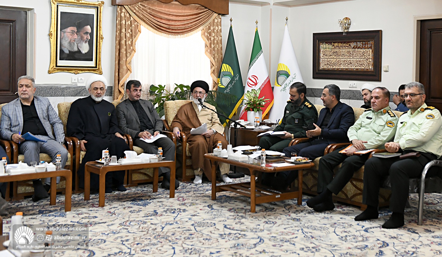 برگزاری جلسه ستاد هماهنگی مراسم پیاده‌روی جاماندگان اربعین حسینی شهرستان ری در آستان مقدس حضرت عبدالعظیم(ع)
