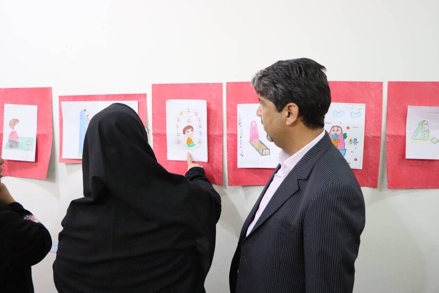 شهرری| نماز از نگاه کودکان تجلی ایمان کودکانه بر کاغذ نقاشی