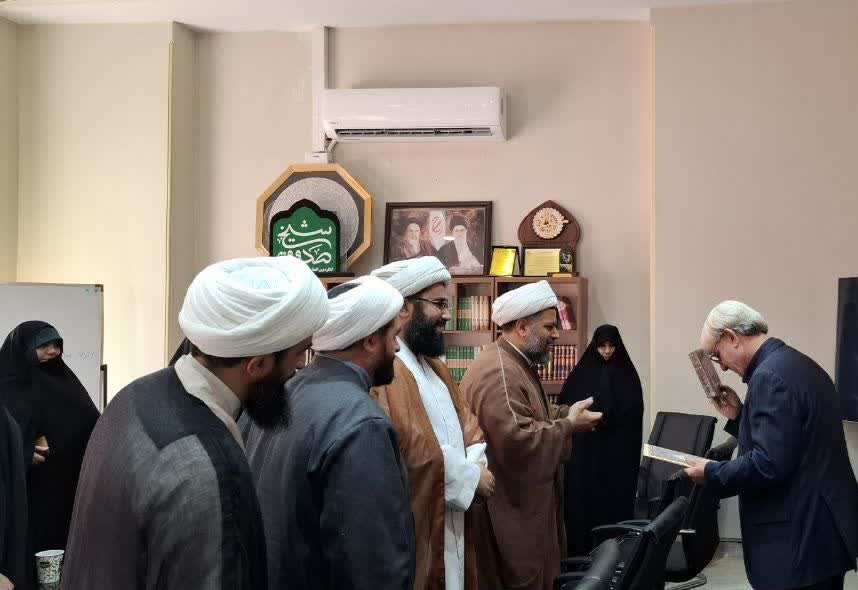 تولیت آستان شیخ صدوق مورد تقدیر قرار گرفت