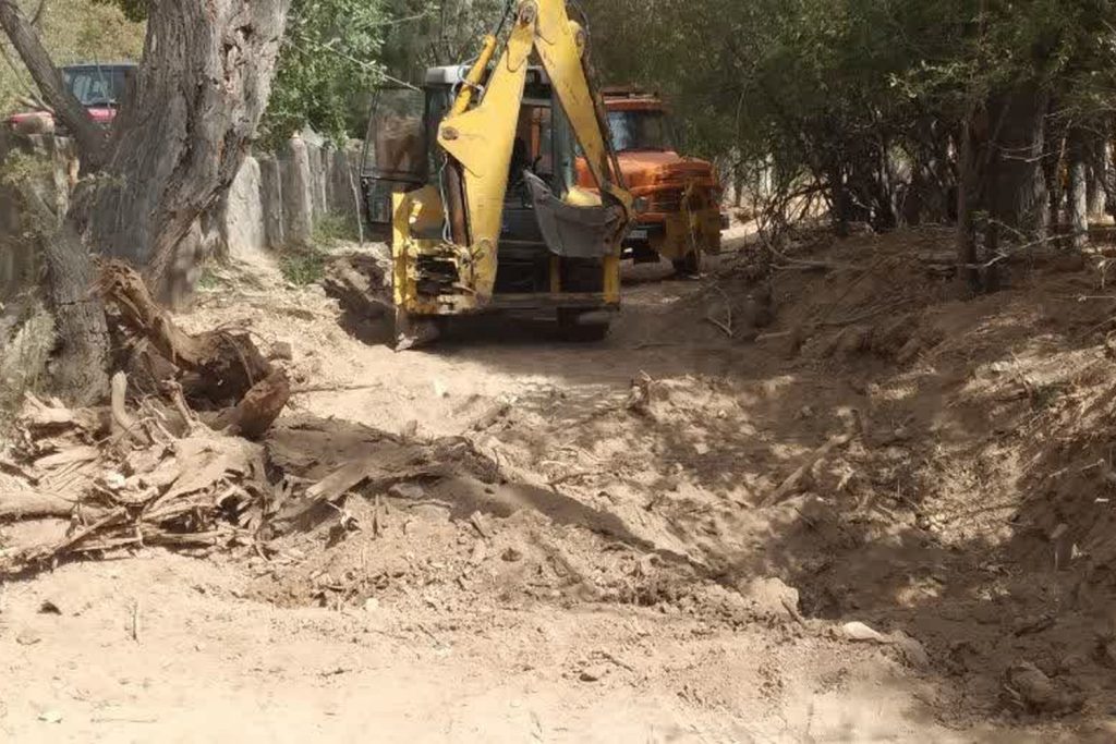 لایروبی رودخانه جمع آبرود  به طول 7 کیلومتر توسط امور منابع آب دماوند