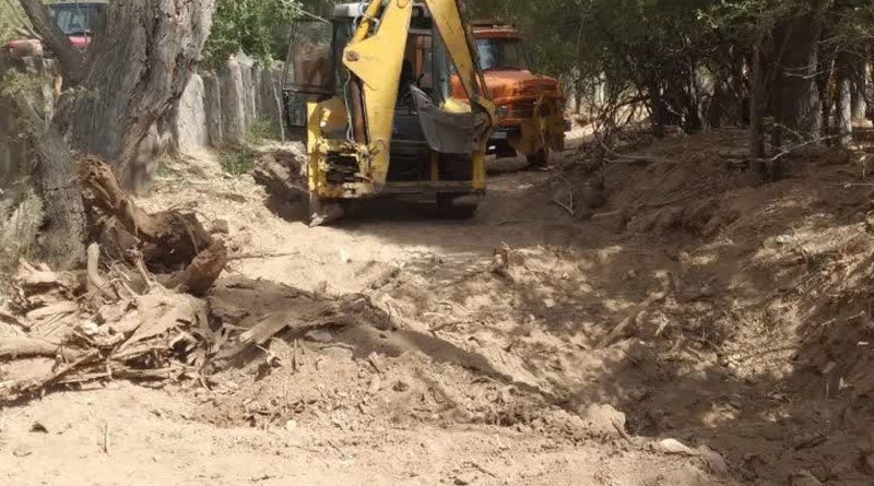 لایروبی رودخانه جمع آبرود  به طول 7 کیلومتر توسط امور منابع آب دماوند