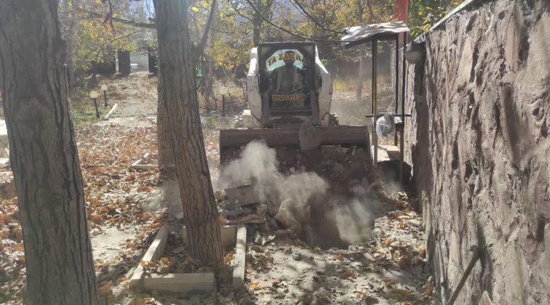 انسداد 10 حلقه چاه غیر مجاز توسط امور منابع آب دماوند