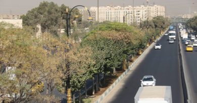 نصب ۱۰۰ پایه چراغ دکوراتیو در خیابان شهید رجایی در منطقه ۲۰